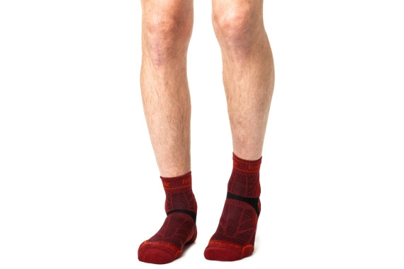 Skarpety Bridgedale Trail Run Lightweight T2 Merino Sport 3/4 Crew Red