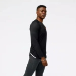Koszulka do biegania New Balance TOP ACCELERATE PACER LONG SLEEVE - MT31242BK