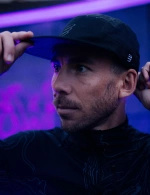 Czapka do biegania COMPRESSPORT 5 PANEL LIGHT CAP AURORA Black/Aurora