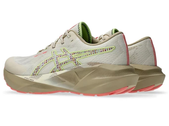Buty do biegania damskie Asics NOVABLAST 5 TR Nature Bathing/Guava