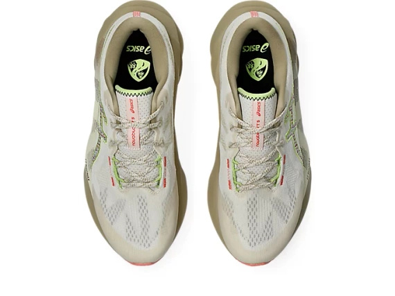 Buty do biegania damskie Asics NOVABLAST 5 TR Nature Bathing/Guava