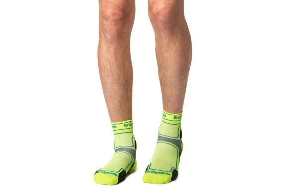 Skarpety Bridgedale Ultralight T2 Coolmax Sport 3/4 Crew Yellow