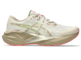 Buty do biegania damskie Asics NOVABLAST 5 TR Nature Bathing/Guava