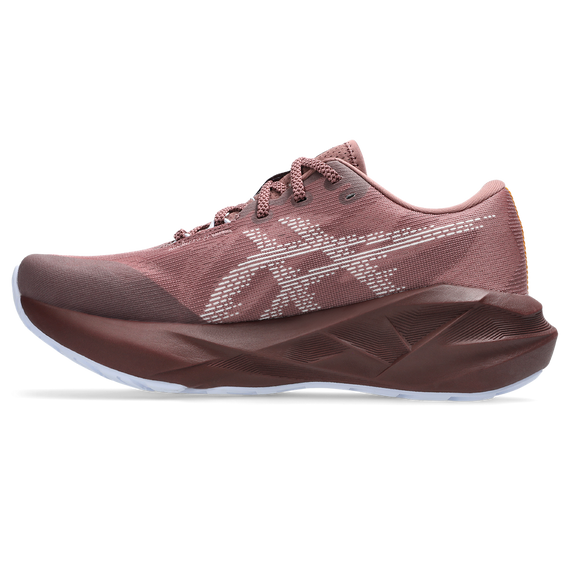 Buty do biegania damskie Asics NOVABLAST 5 TR Nature Bathing/Rubble Red