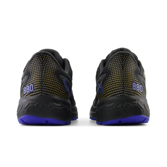 Buty do biegania z Gore-Tex New Balance Fresh Foam M880GQ13 