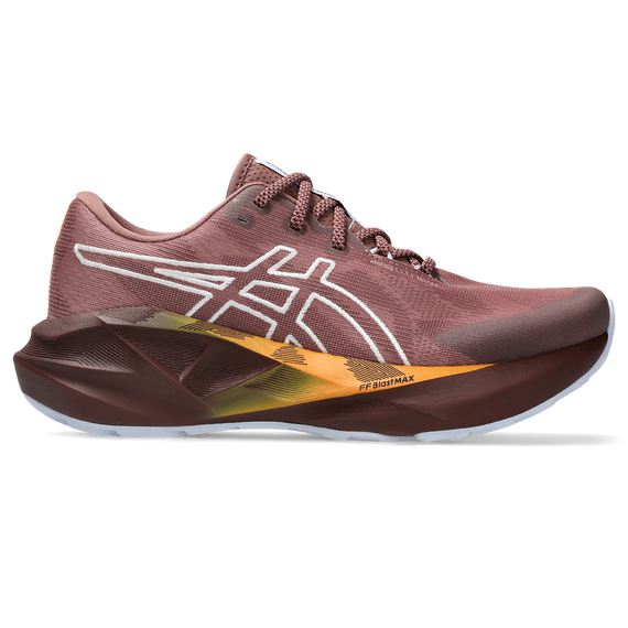 Buty do biegania damskie Asics NOVABLAST 5 TR Nature Bathing/Rubble Red