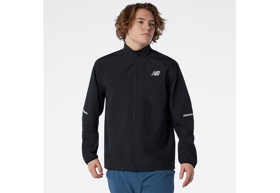 Kurtka do biegania New Balance ACCELERATE JACKET MJ03217BK