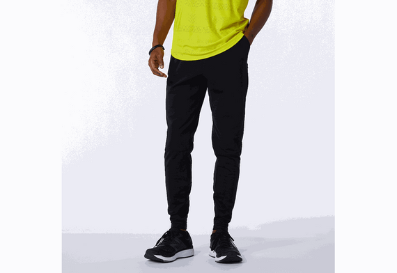 Spodnie New Balance Q SPEED JOGGER MP13284BK