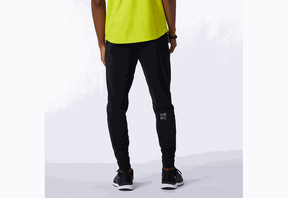 Spodnie New Balance Q SPEED JOGGER MP13284BK